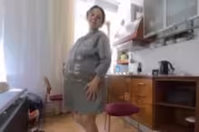 Pregnant Lina in Pregnant Lina Home Alone 6, photo 1 of 4