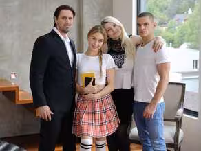 One Day With The Bolds Family VR porn