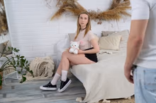 Alice Klay in Seen My Pussy, photo 1 of 4