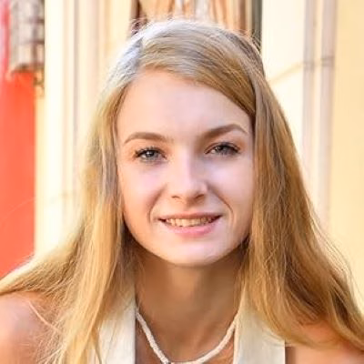 Hanna Hawthorne VR Porn Star