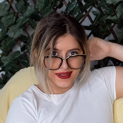 Isabella Snow VR Porn Star