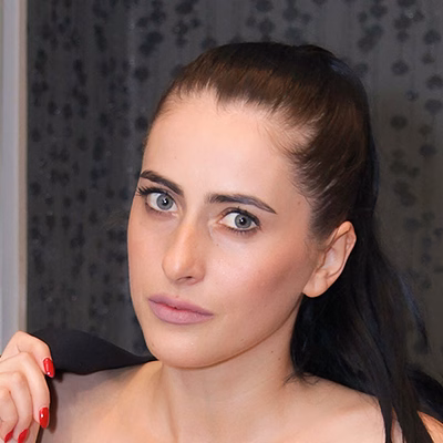 Lily Delice VR Porn Star