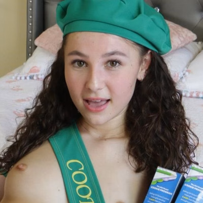 Liz Jordan VR Porn Star