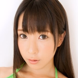 Luna Amamiya VR Porn Star