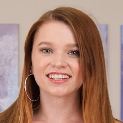 Mazy Myers VR Porn Star