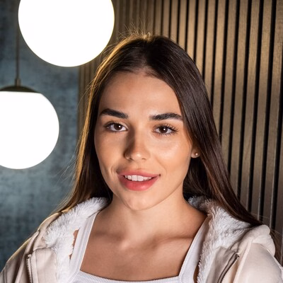 Milan Cheek VR Porn Star