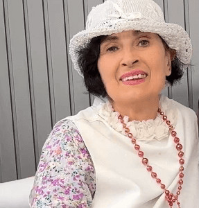 Mimi Schwarz VR Porn Star