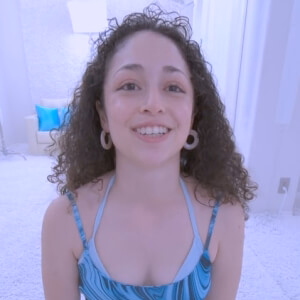 Pixxy Smmal VR Porn Star