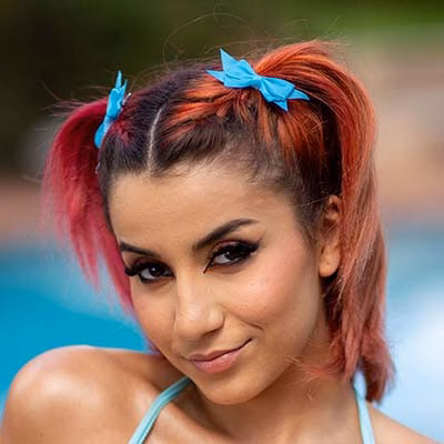 Roxie Sinner VR Porn Star