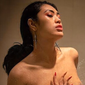 Vivian Lang VR Porn Star