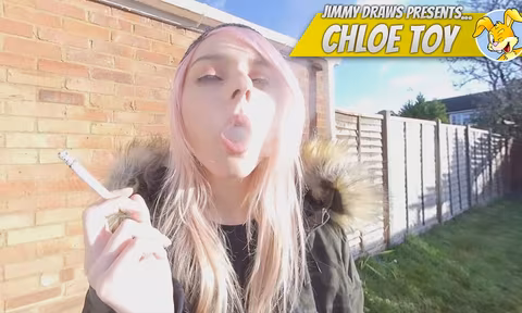 Chloe Toy Smoking Hot VR Porn Video