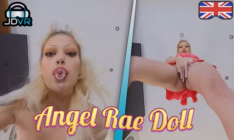 Facesitting And Spitting VR Porn Video