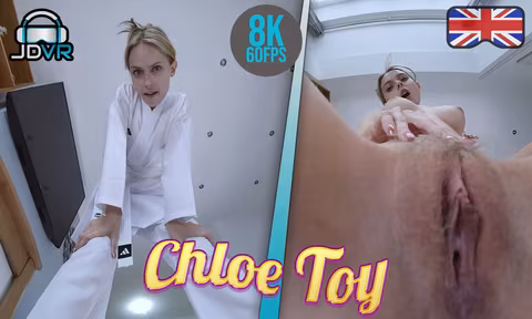 Facesitting Karate Babe VR Porn Video