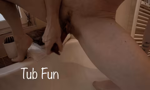 Tub Fun with Sabdeluxe