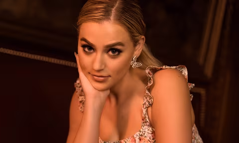 Fifty Shades of Blossom VR Porn Video