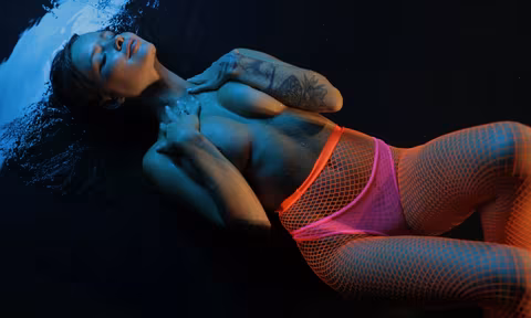 Erotic in Neon VR Porn Video