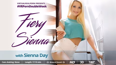 Fiery Sienna VR Porn Video