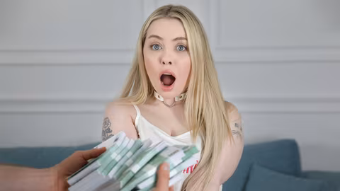 Rich Bitch VR Porn Video