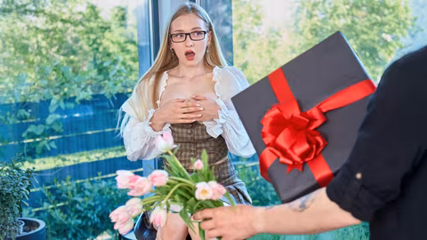 The Birthday Suit VR Porn Video