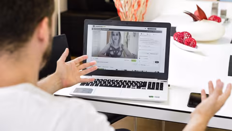 Wow Cam Whore In My Home VR Porn Video