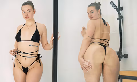 Liona in Shower VR Porn Video